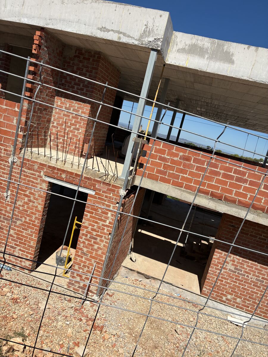 Instalación césped artificial residencial